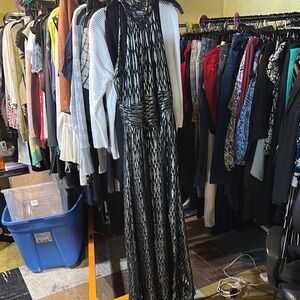 Halston Heritage Black and silver Maxi Dress shimmery 6